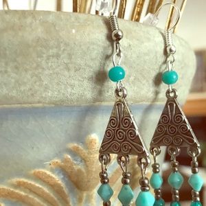 Lively Stones Accessories Beautiful Dangle Earring